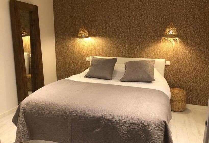 آپارتمان 1 خوابه همکف, Victoria's House