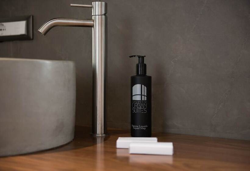 Люкс, Gasometer Urban Suites