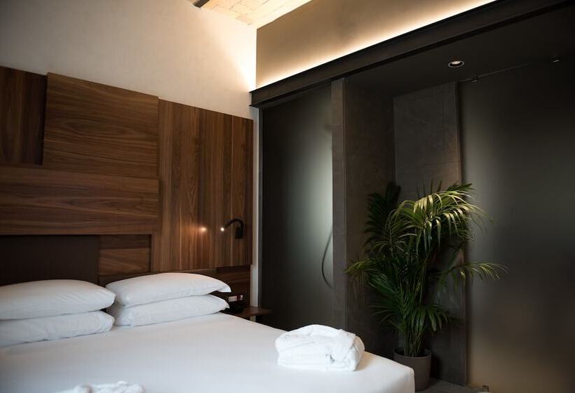 Люкс, Gasometer Urban Suites