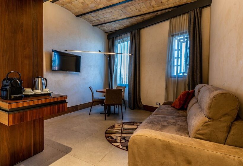 Президентский Люкс, Gasometer Urban Suites