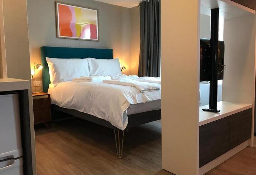 豪华工作室, Aaron Wise  62 Plantagenet Studios