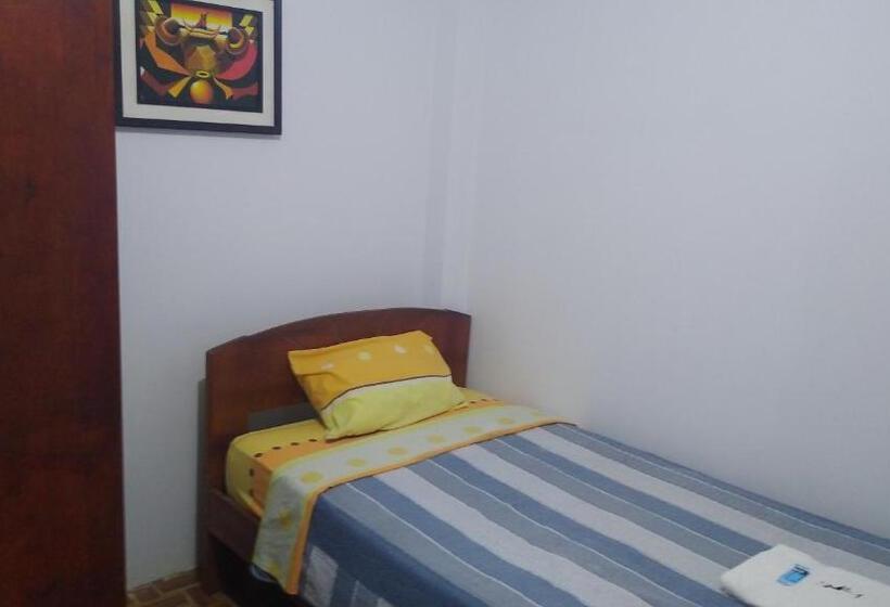 اتاق استاندارد یک نفره, Bachíg Hospedaje