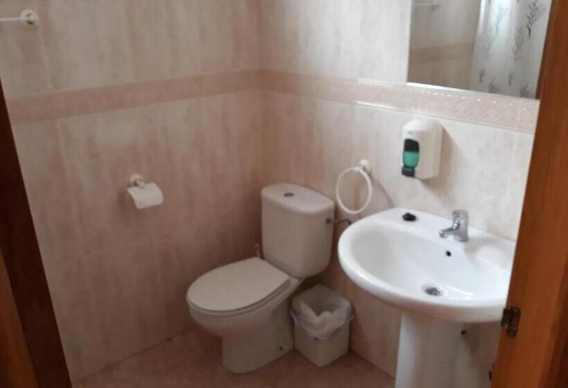 חדר משפחתי, Hostal Ardoi