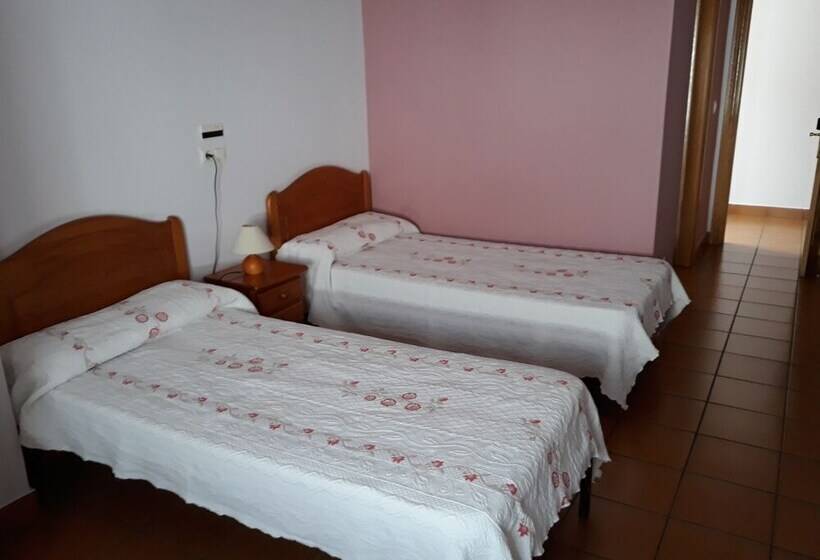 חדר סטנדרט, Hostal Ardoi