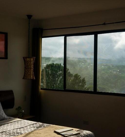 Deluxe Room Mountain View, Juayua