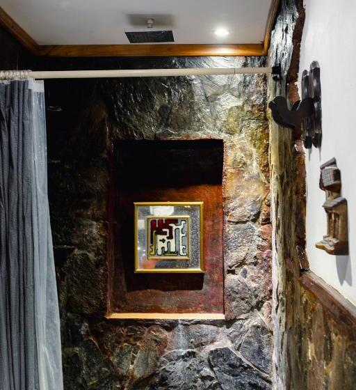 اتاق لوکس خانوادگی, Juayua