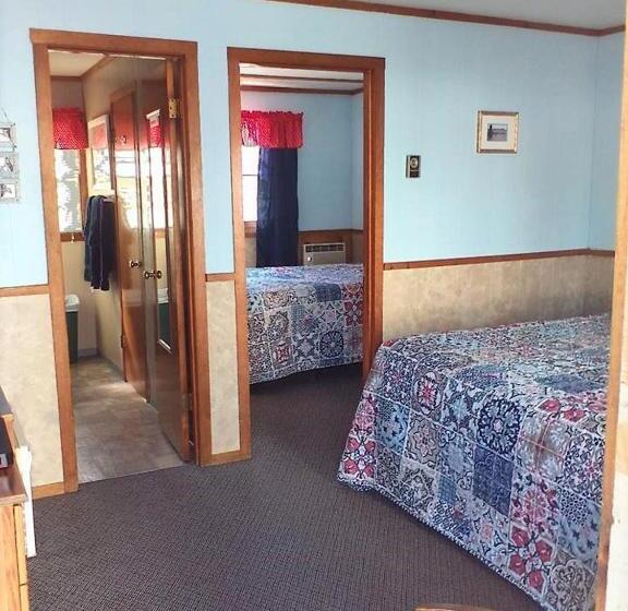 스위트, The Monarch Motel