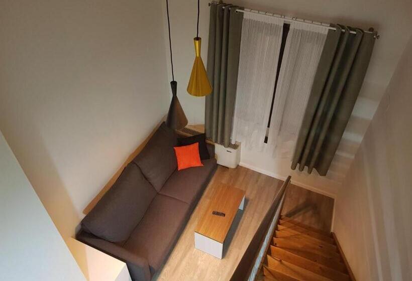 חדר דופלקס, Asador O Callejon De Belchite