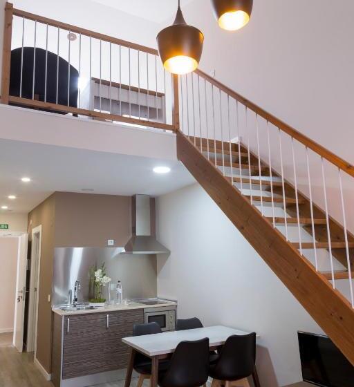 חדר דופלקס, Asador O Callejon De Belchite