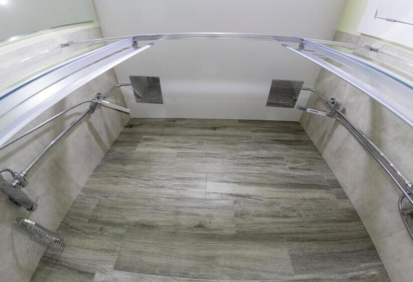 חדר דופלקס, Asador O Callejon De Belchite