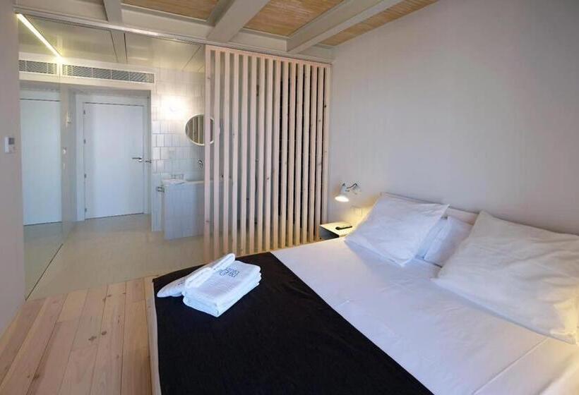 Номер Стандарт, Santacreu