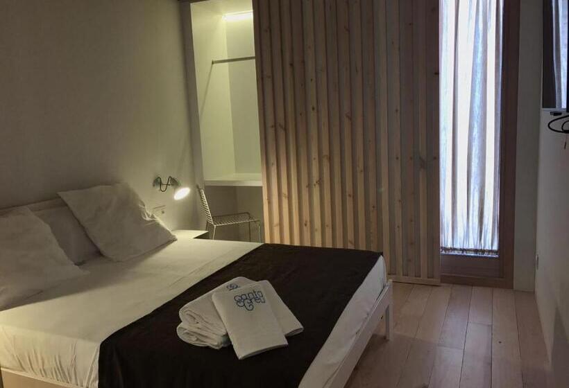 Номер Стандарт, Santacreu