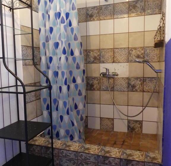 سرير فى غرفة مشتركه, Mountain Hostel Finca La Isa By Rose