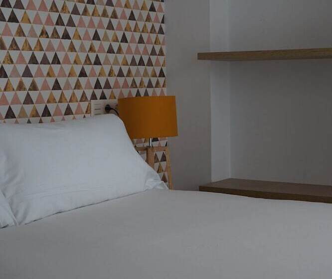 经济房, Rincon 13 Mares