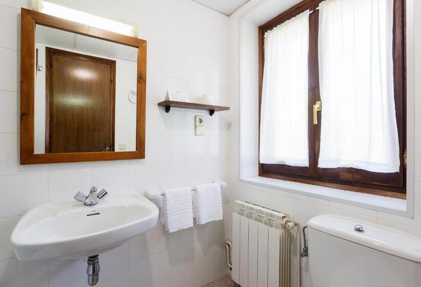 Standard Room, Hostatgeria Falgars