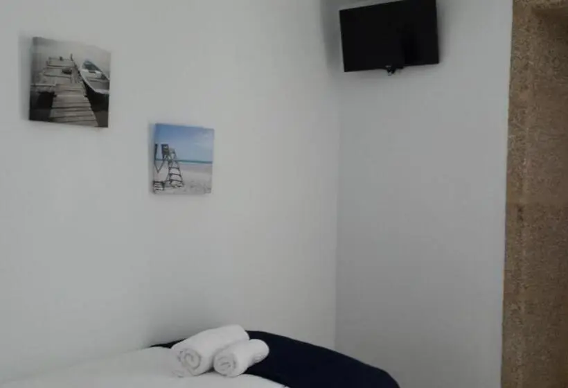 Standard Yhden Hengen Huone Parveke, Pensión Residencia Fonseca