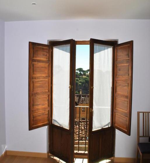 اتاق سوپریور, Hospedaje La Judería