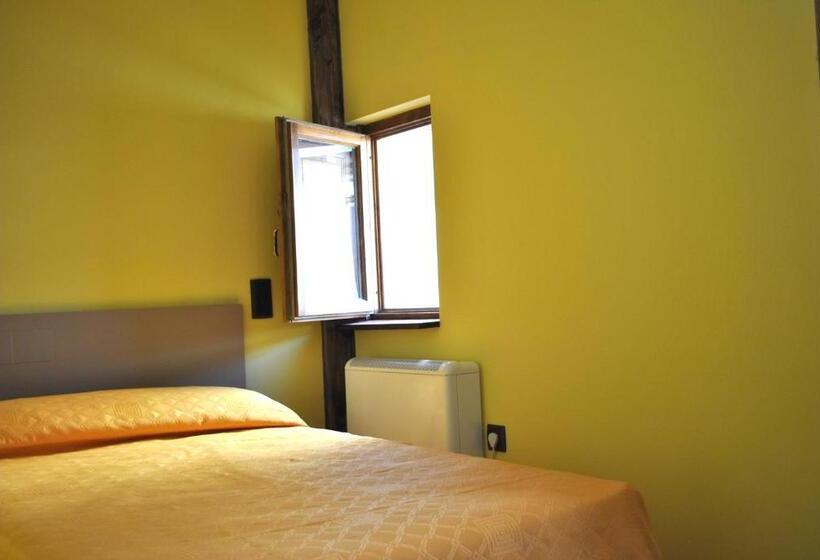 اتاق استاندارد یک نفره, Hospedaje La Judería