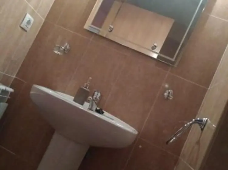 スタンダードルーム, Hostal Catalina De Austria