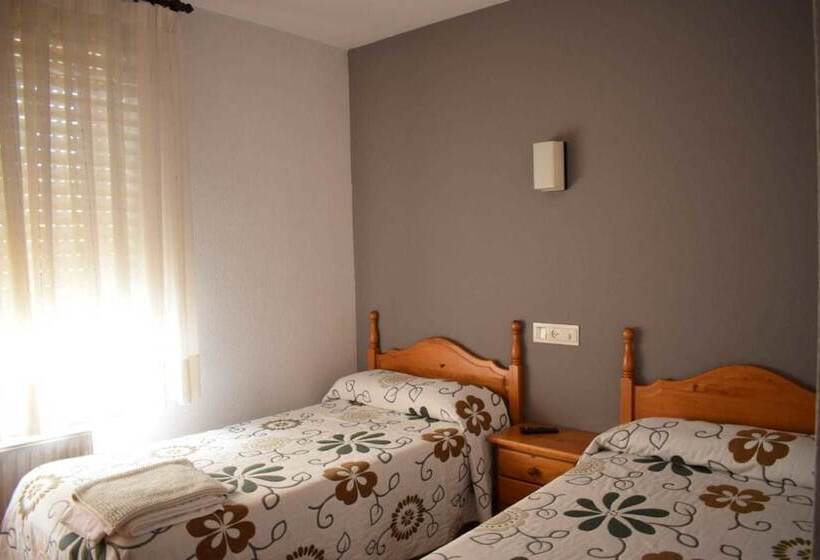 스탠다드 룸, Hostal La Tablada