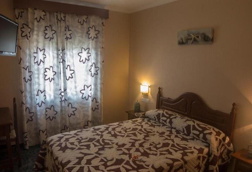 Номер Стандарт, Hostal Restaurante El Cary