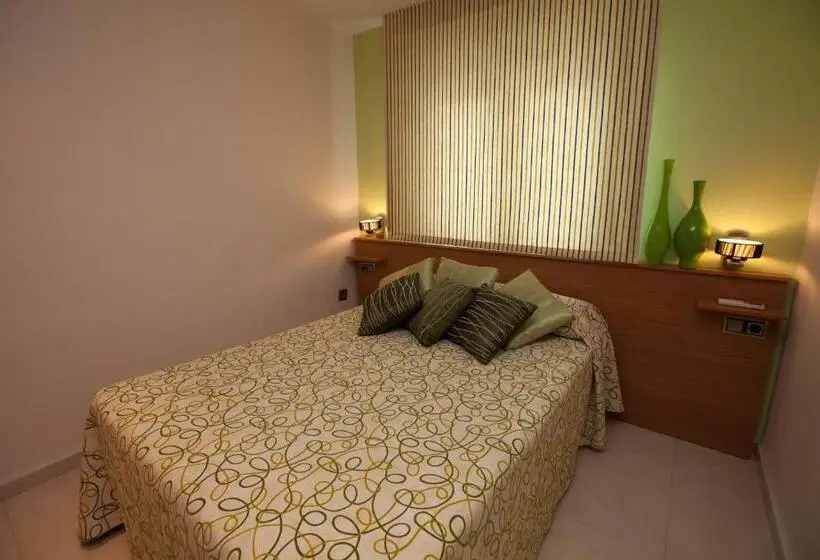 スタンダードスタジオ, Apartahotel Al Alba