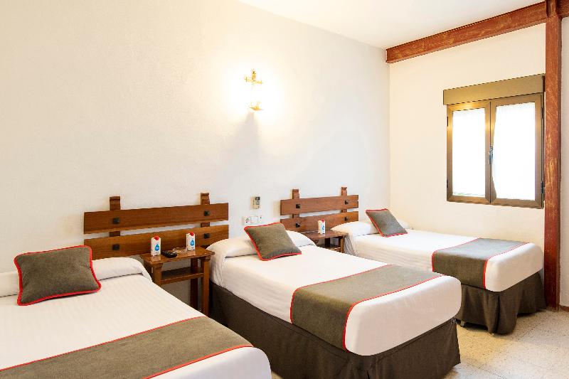 스탠다드 트리플 룸, Hostal Santiago