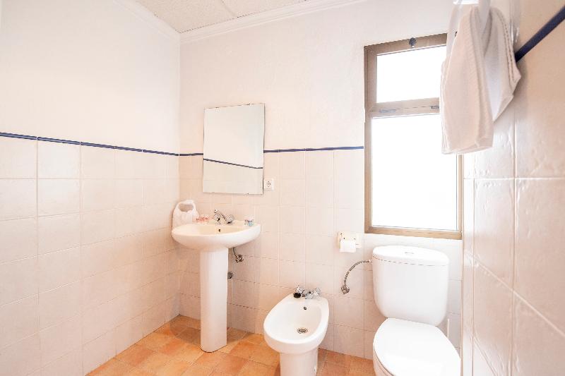 스탠다드 트리플 룸, Hostal Santiago