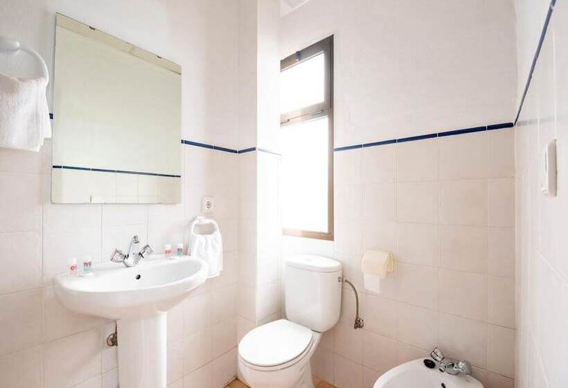 Номер Стандарт, Hostal Santiago