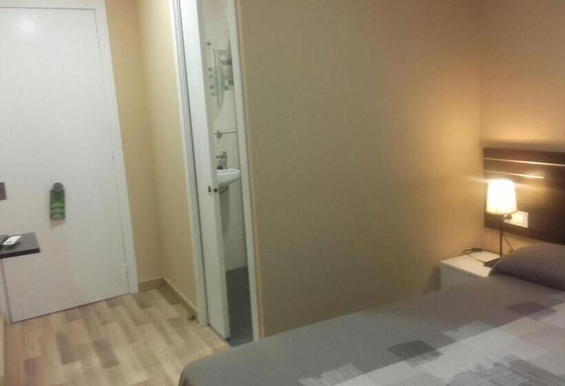 스탠다드 싱글 룸, Pensión Avenida