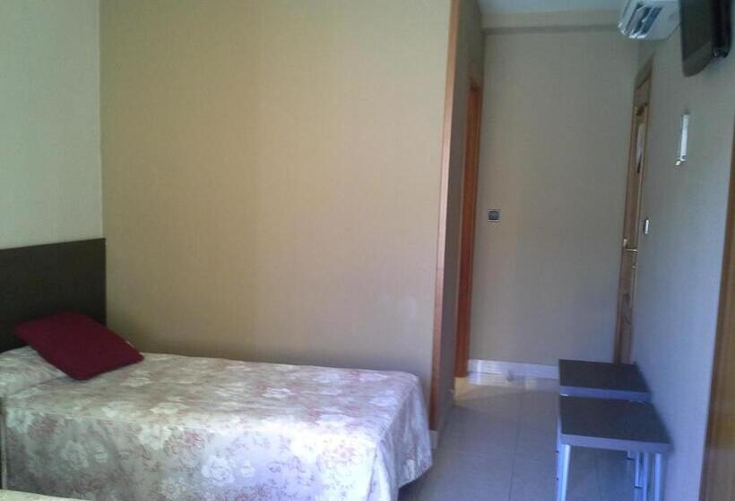 스탠다드 룸, Hostal Cafeteteria Goya