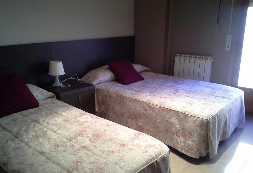 Номер Стандарт, Hostal Cafeteteria Goya