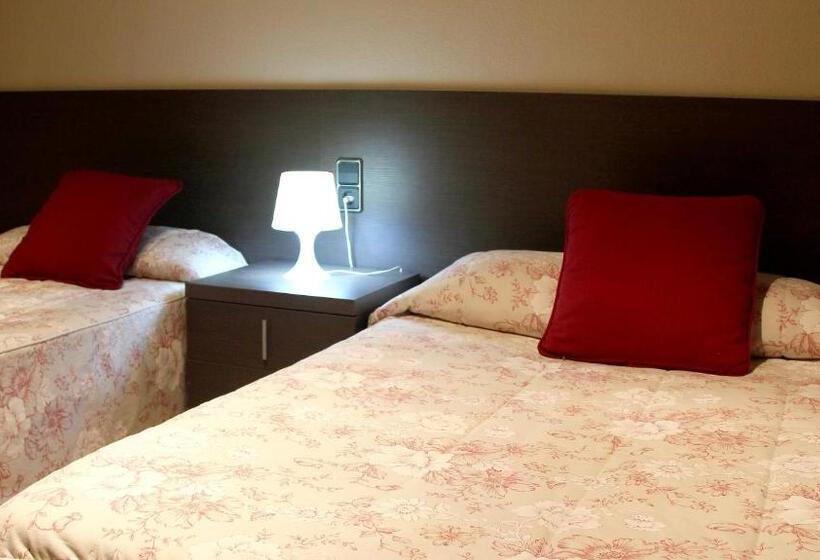 Номер Стандарт, Hostal Cafeteteria Goya