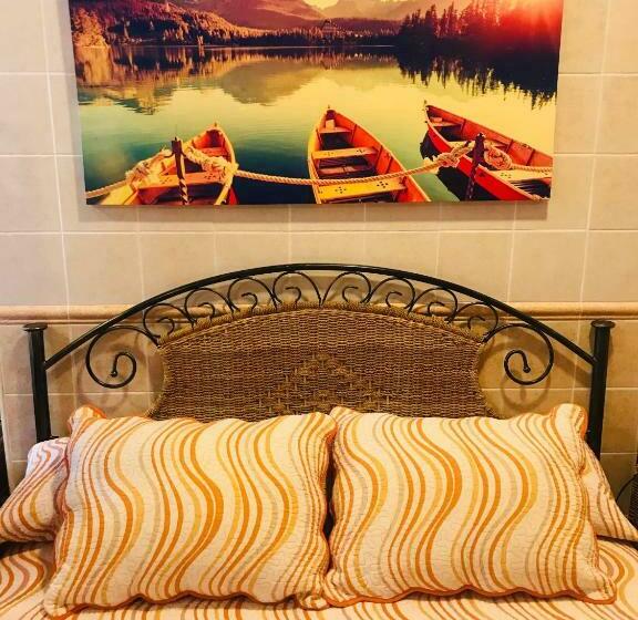 جناح, Hostal La Tarayuela