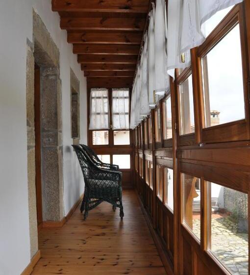 발코니가 있는 스위트, Posada La Torre