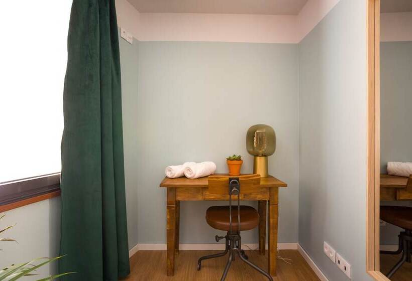 اتاق استاندارد, Selina Secret Garden Lisbon