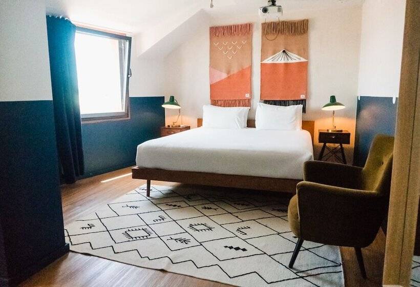 اتاق استاندارد, Selina Secret Garden Lisbon