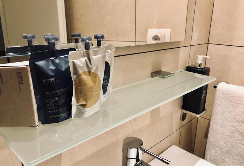 استودیوی استاندارد, Palazzina B Contemporary Studio