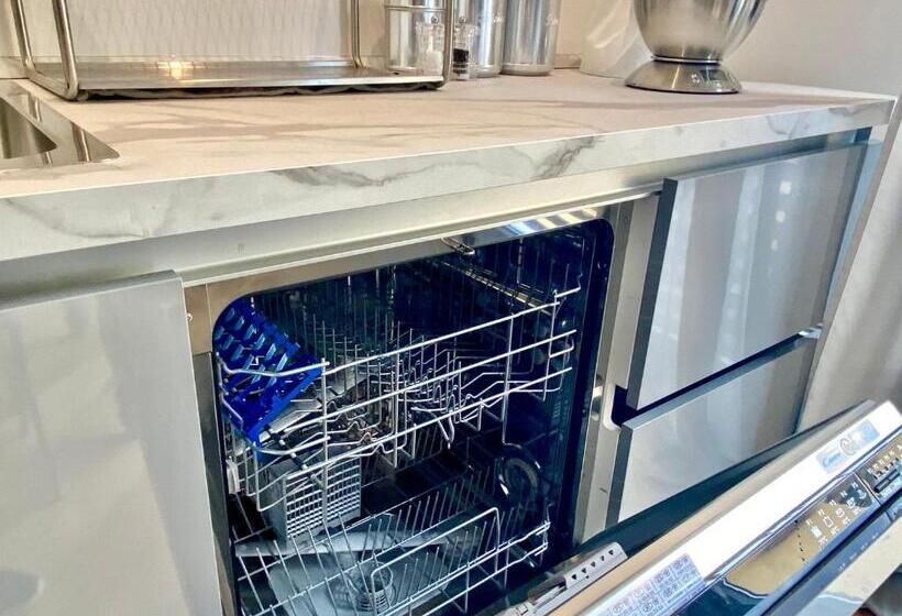 آپارتمان لوکس 1 خوابه, Palazzina B Contemporary Studio