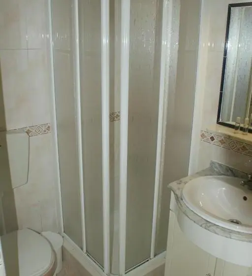 اتاق استاندارد چهار تخته, Bela Vista