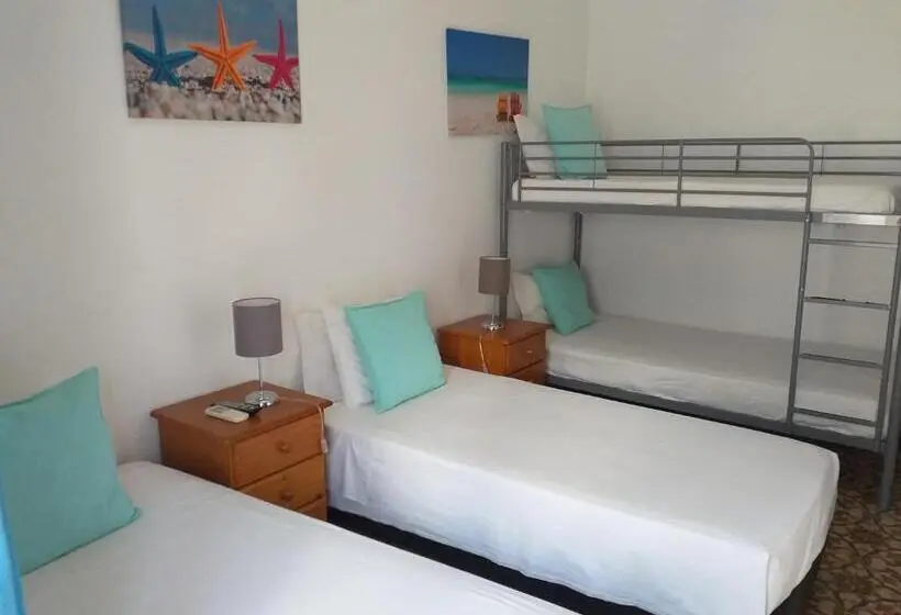 اتاق استاندارد چهارنفره با بالکن, Bela Vista