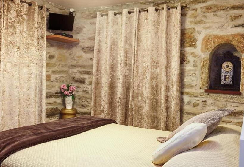 스탠다드 룸 풀장 전망, Casa Do Romezal