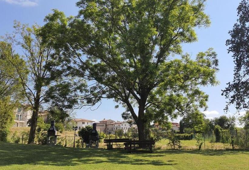 إستوديو قياسى, Villa Santa Caterina