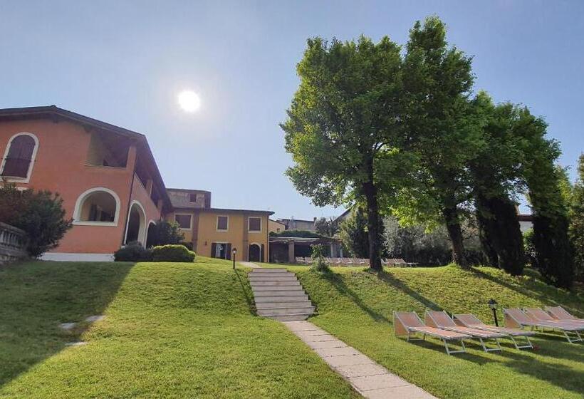 شقة غرفة واحدة, Villa Santa Caterina
