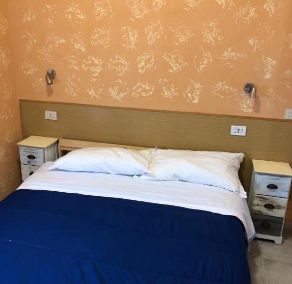 اتاق استاندارد چهار تخته, La Veranda