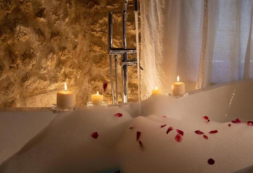 غرفة قياسية مطلة على الجبل, Charme In Perillis