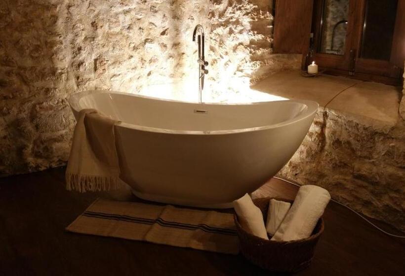 غرفة قياسية مطلة على الجبل, Charme In Perillis
