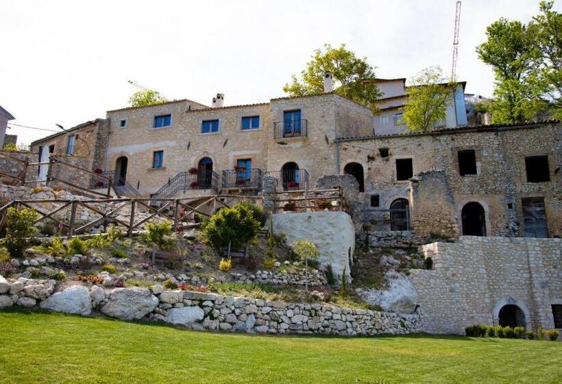 Family Suite, Charme In Perillis