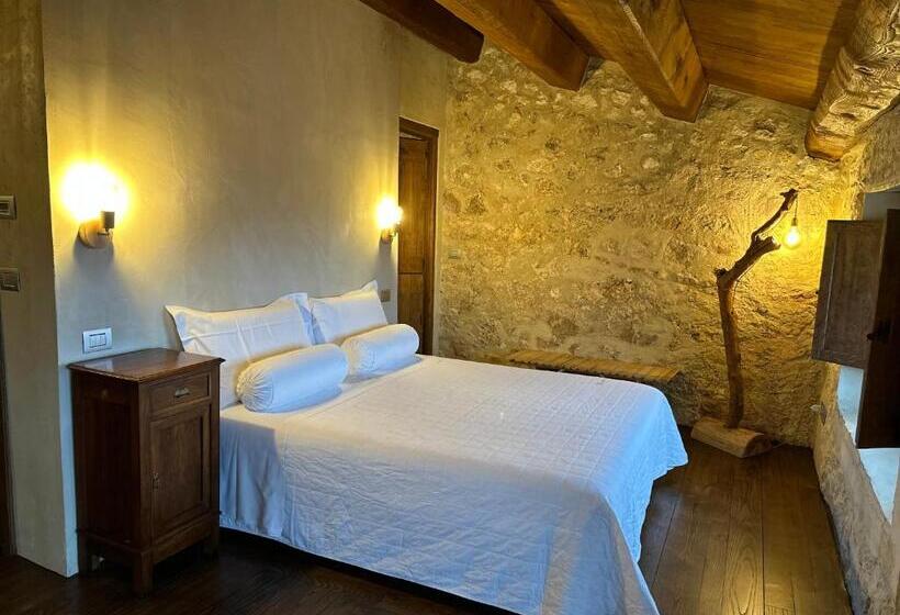 Люкс Вид на Горы, Charme In Perillis