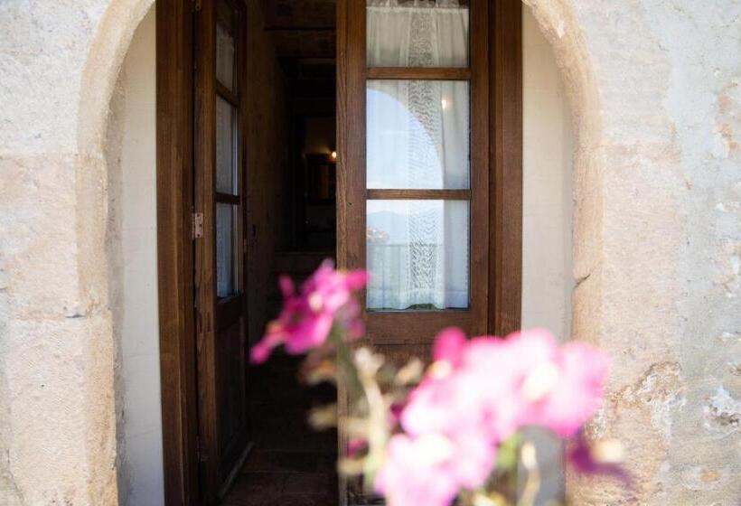 Family Suite, Charme In Perillis